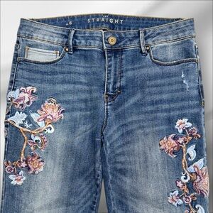 White House Black Market Blue Embroidered Ankle Jeans